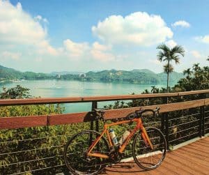 A road bike by Sun Moon Lake