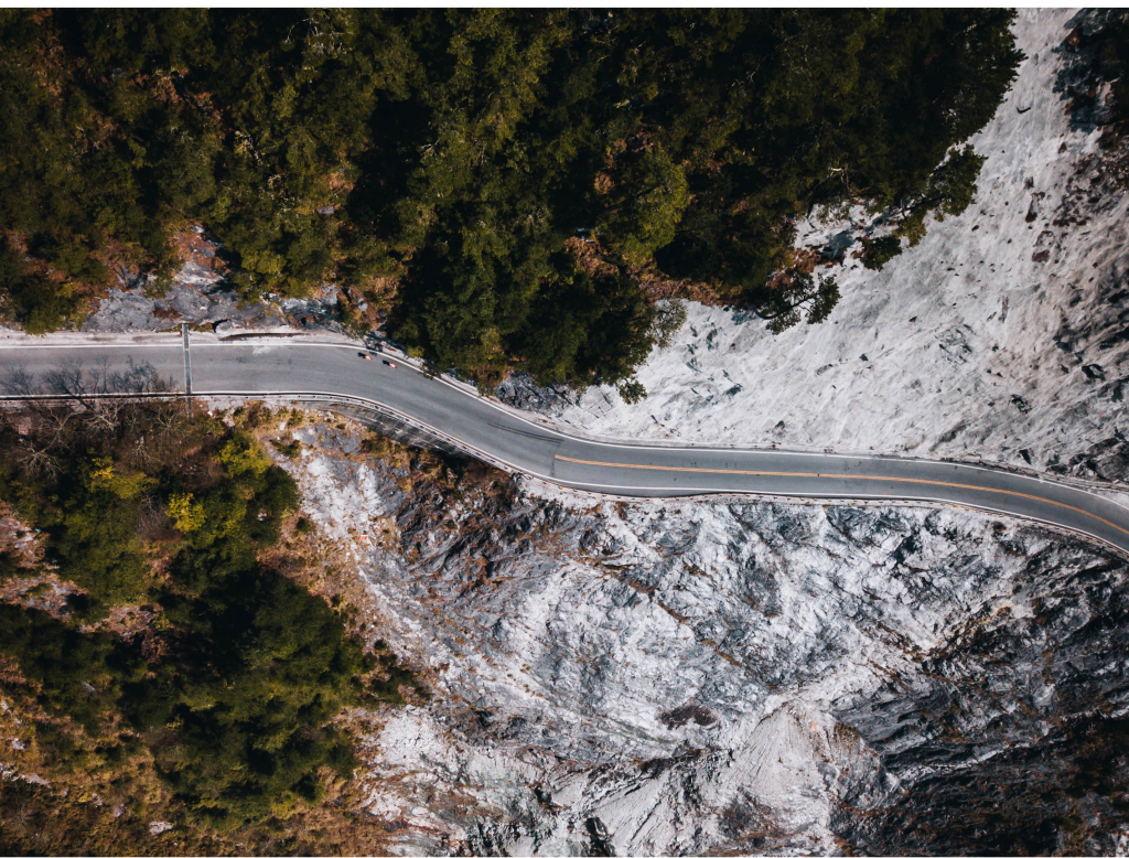 Road in Taiwan mountains