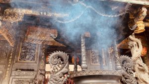 Smokey Taiwan temple